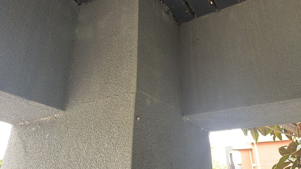 External wall cracking from significant movement, referred to an engineer, Braybrook, Deanside
